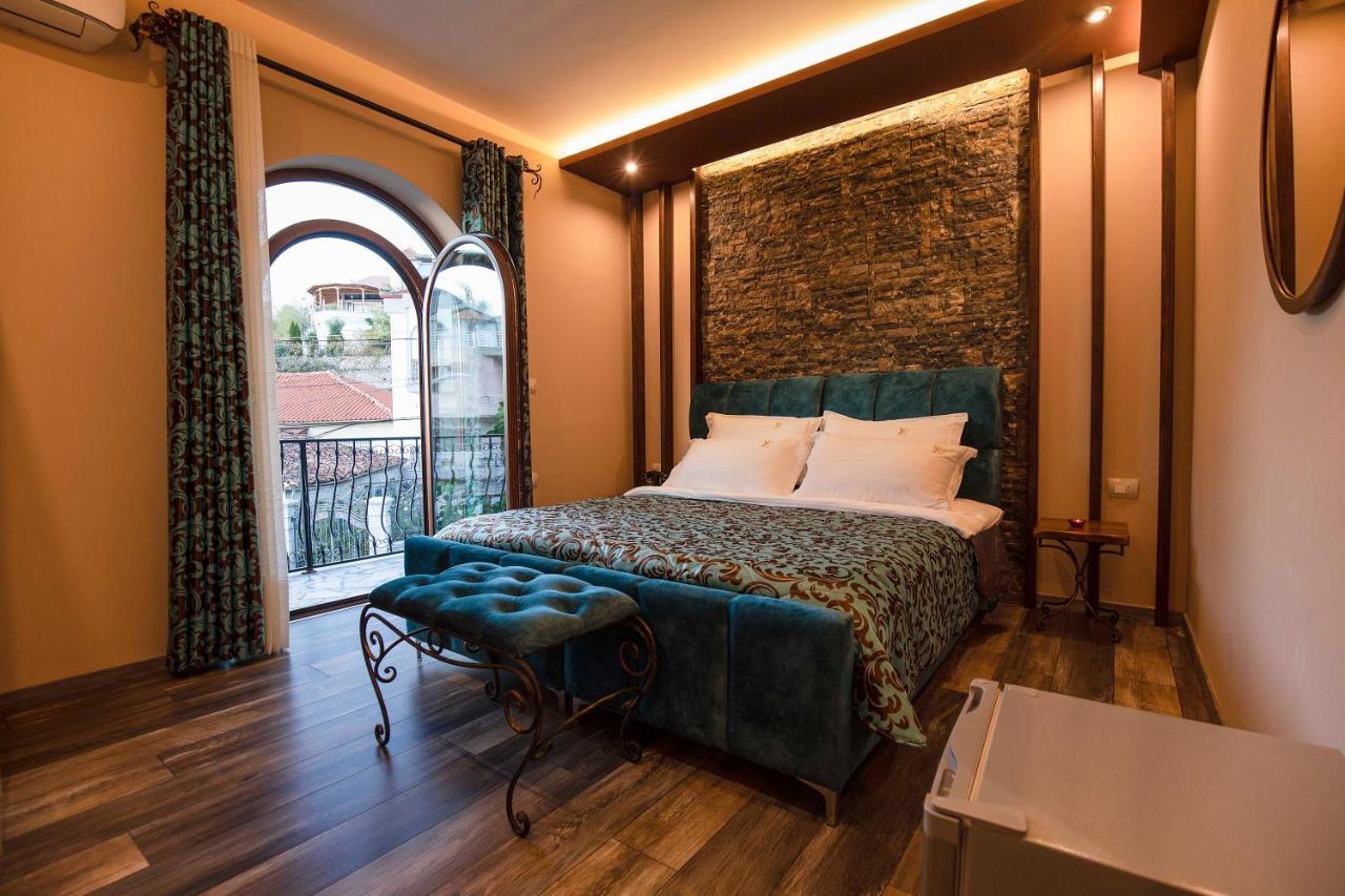Vila Eden Boutique Hotel Korce Eksteriør bilde