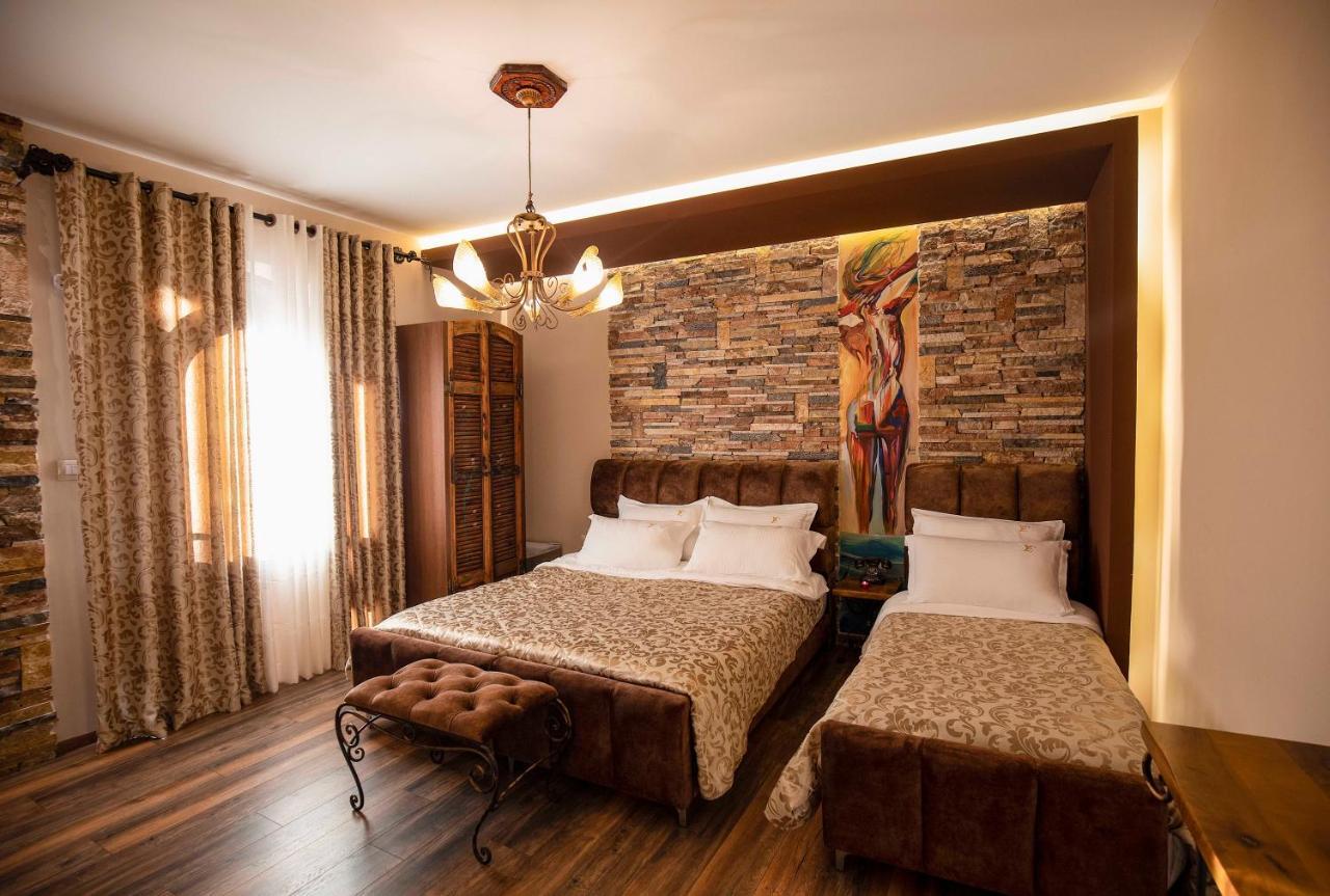 Vila Eden Boutique Hotel Korce Eksteriør bilde