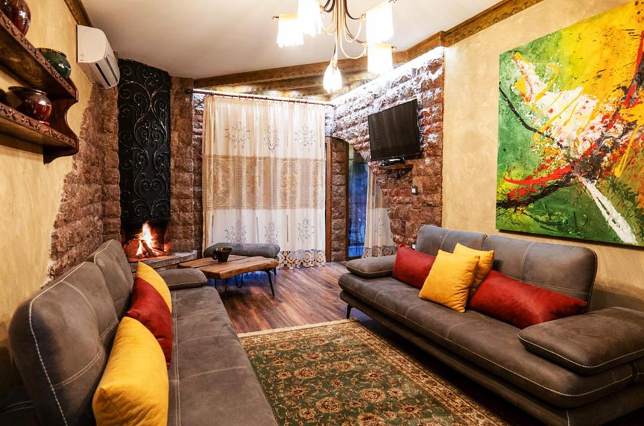Vila Eden Boutique Hotel Korce Eksteriør bilde