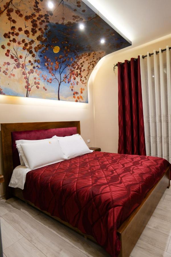 Vila Eden Boutique Hotel Korce Eksteriør bilde
