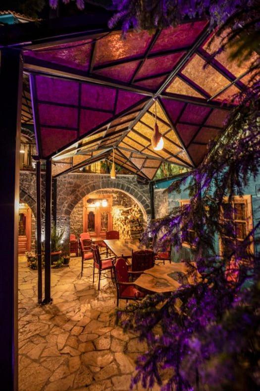 Vila Eden Boutique Hotel Korce Eksteriør bilde