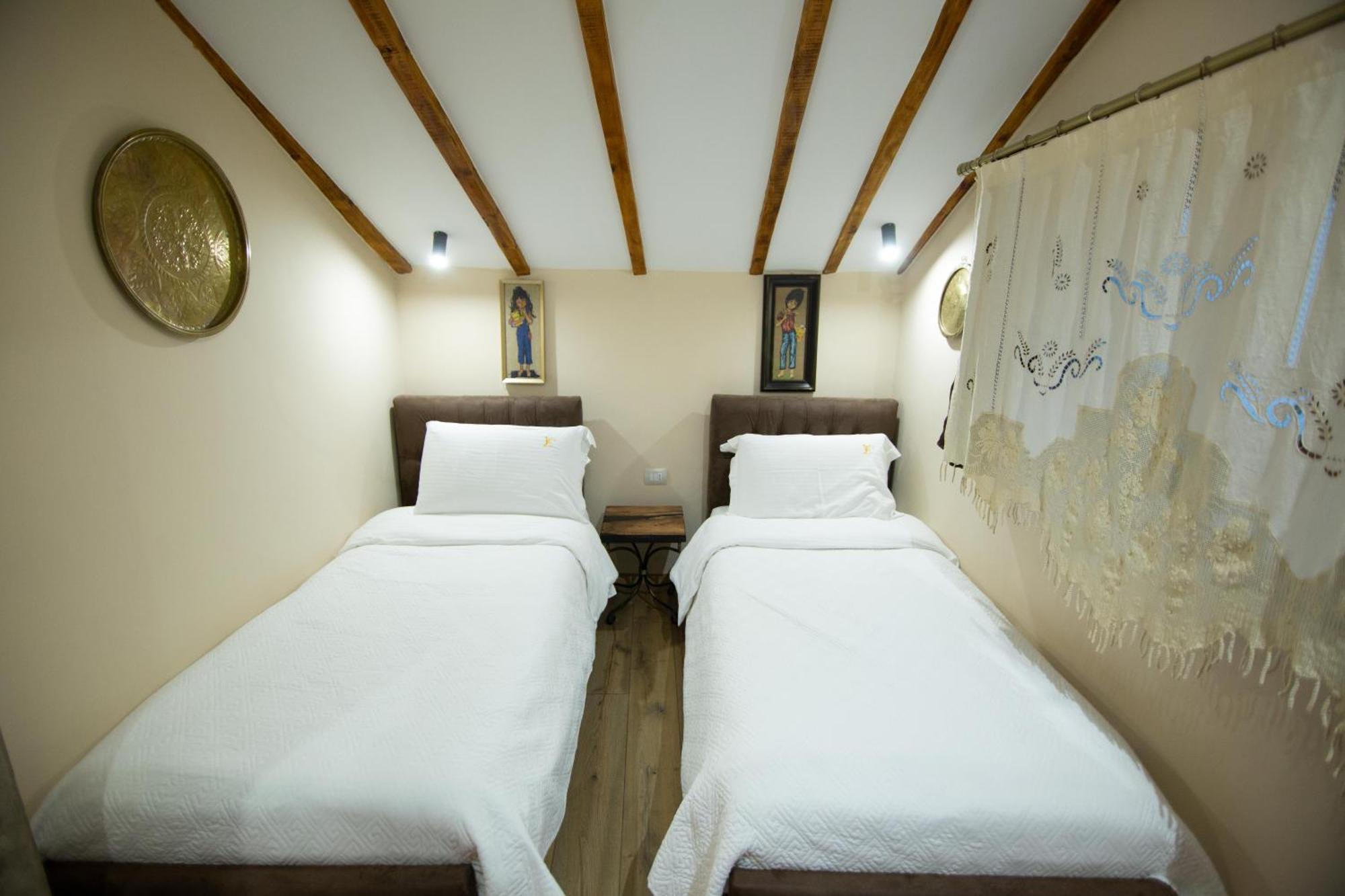 Vila Eden Boutique Hotel Korce Rom bilde