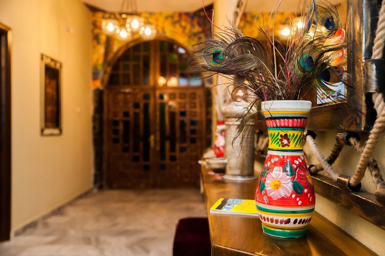 Vila Eden Boutique Hotel Korce Eksteriør bilde